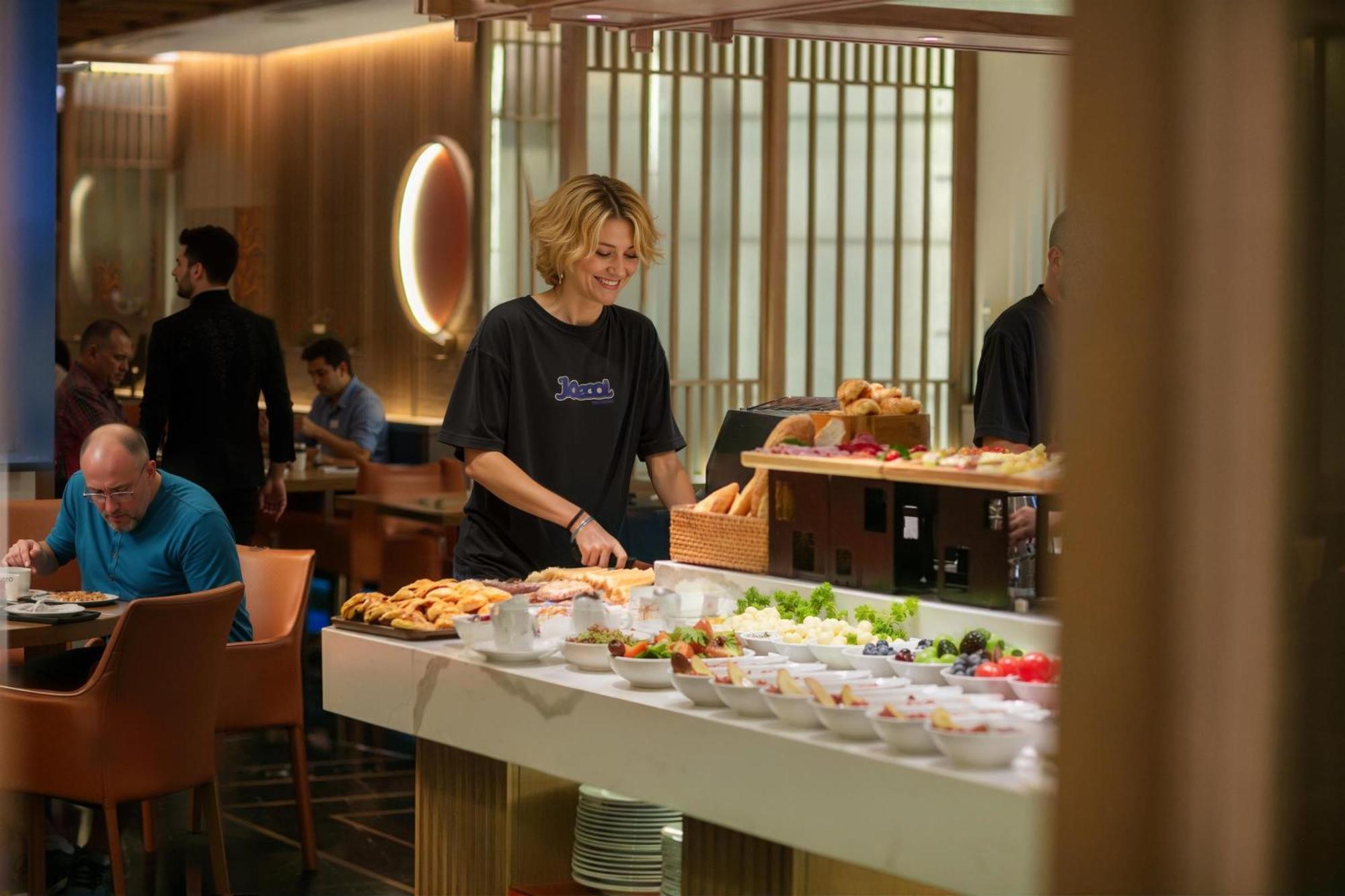 Aurora Oriental 5*